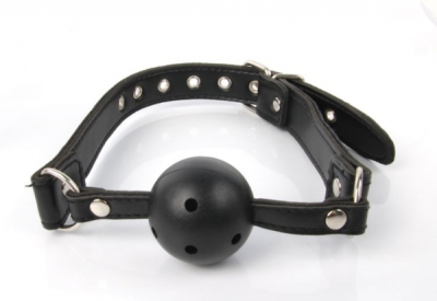 Пластиковый черный дышащий кляп "Ball Gag" Интим Хаус