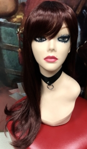 Темно-красный парик с густой челкой 